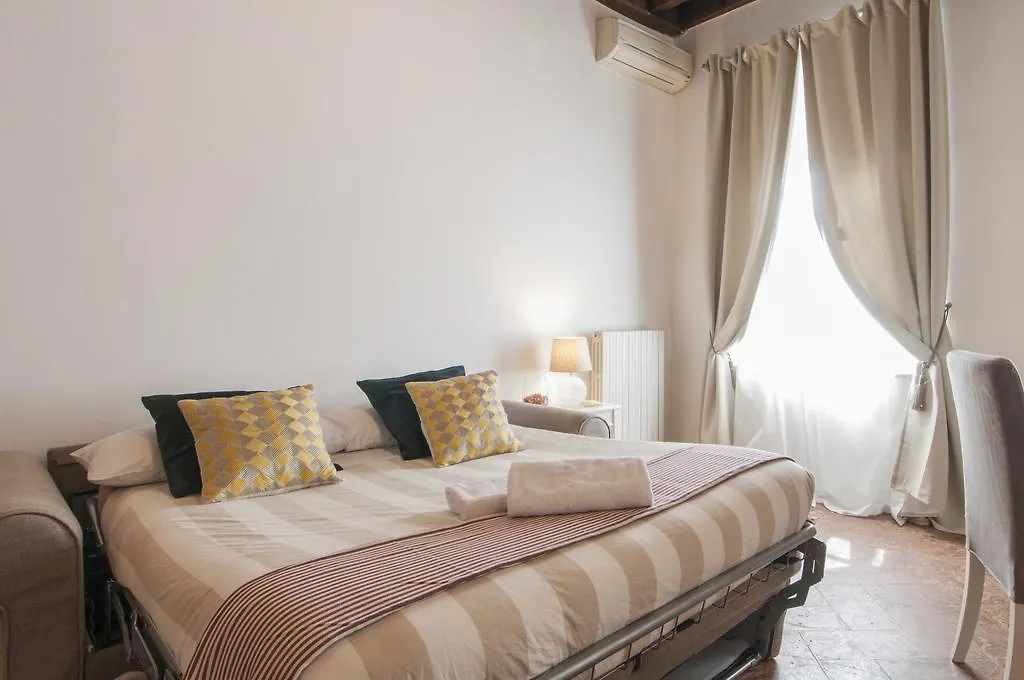 מילאנו Mila Apartments Magenta